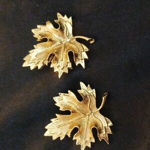 1960s Vintage Avon gold tone large Maple leaf stud earrings